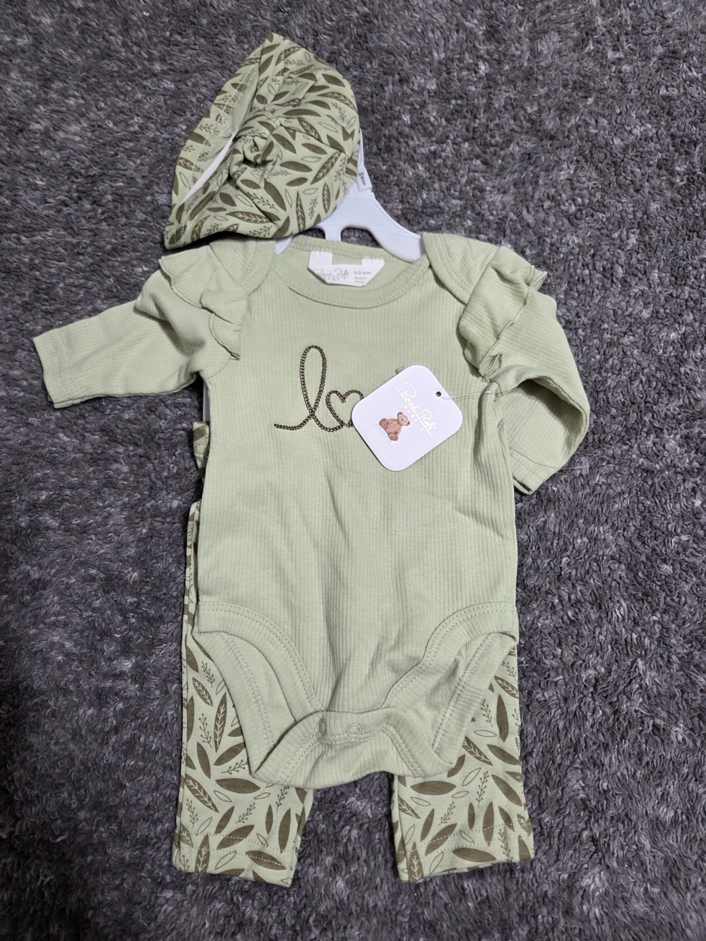 Rene Rofe Green Ruffle-Sleeve Baby One-Piece with Leaf Print Pants & Hat
